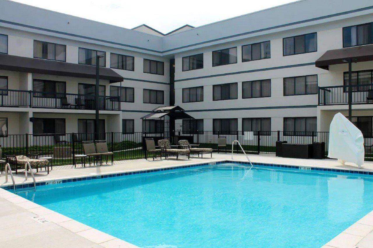 Doubletree Suites By Hilton Dayton/Miamisburg Exterior photo